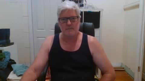 viper654321 online show from December 5, 8:16 am