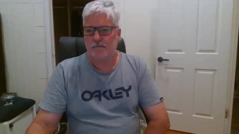 viper654321 online show from September 21, 7:45 am