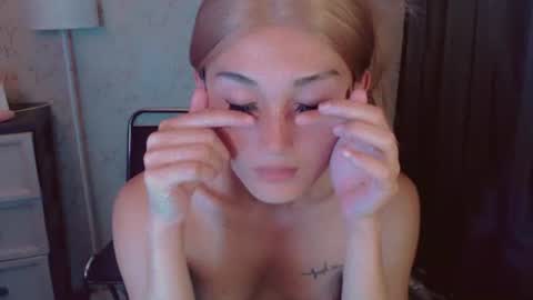 Pearl online show from February 15, 7:51 am