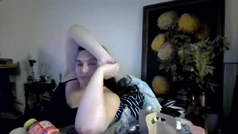 priscilla online show from July 9, 7:01 am