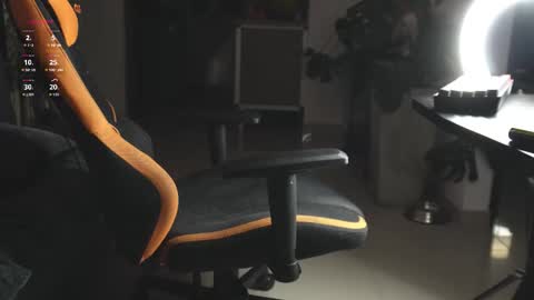 VITO BENZ online show from March 12, 2:04 am