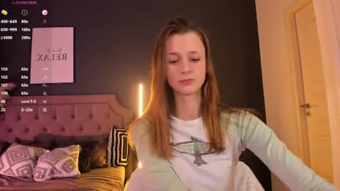 just Vi online show from April 14, 12:19 pm