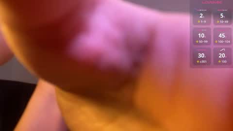 Vivian Evans online show from November 17, 1:08 am