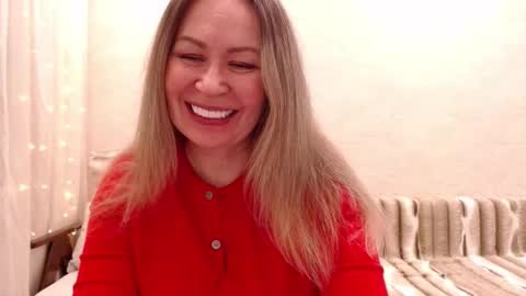 Vivian online show from February 18, 4:51 pm