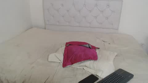 instagram Viviana73215 online show from June 6, 2:12 pm
