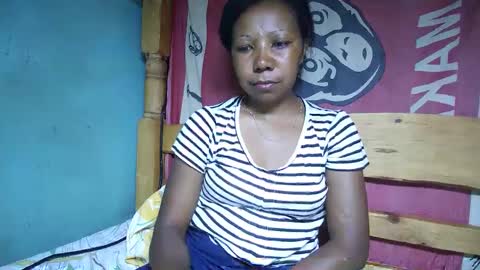 Snapshot of viviane0812 chatting on February 27, 6:53 pm viviane0812 online show from February 27, 6:53 pm