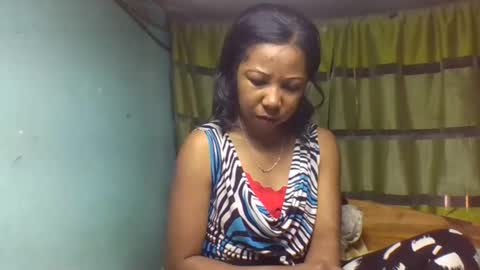 Snapshot of viviane0812 chatting on October 9, 12:54 pm viviane0812 online show from October 9, 12:54 pm
