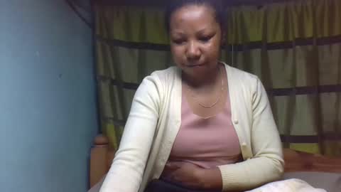 Snapshot of viviane0812 chatting on September 23, 10:27 pm viviane0812 online show from September 23, 10:27 pm