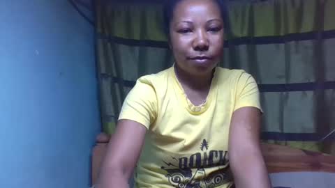 Snapshot of viviane0812 chatting on October 17, 9:52 pm viviane0812 online show from October 17, 9:52 pm