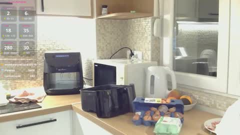 vivianwinters online show from February 14, 12:46 am