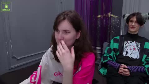 VIVIARAGENDY online show from September 17, 10:30 am