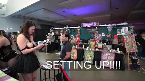 Snapshot of vivid_whit chatting on February 1, 11:27 pm Whitney online show from February 1, 11:27 pm