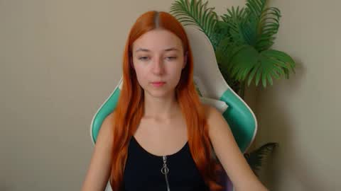 Vivien online show from November 22, 8:18 pm