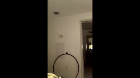 vixenblade online show from January 8, 6:08 am