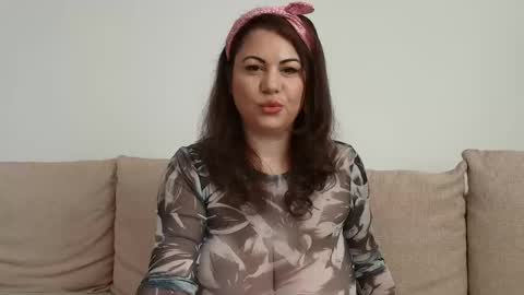Snapshot of vixenvibesx chatting on September 29, 5:39 am vixenvibesx online show from September 29, 5:39 am