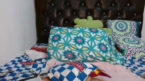 Venus online show from December 22, 1:01 am