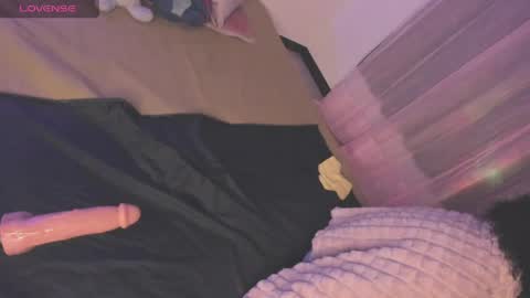 Venus  Vanessa online show from April 6, 4:57 am