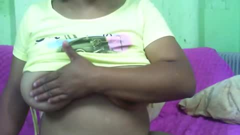 voagelle online show from January 6, 5:28 pm