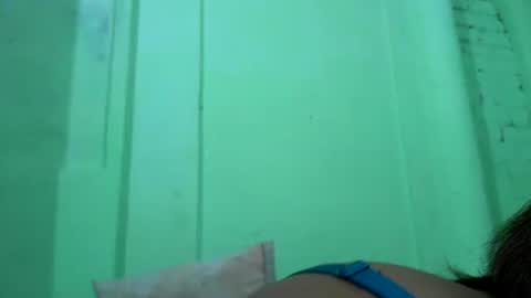 voagelle online show from November 23, 5:33 pm