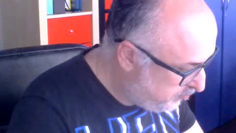 volpi72 online show from July 8, 12:08 pm