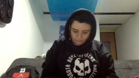 Snapshot of voodkha chatting on October 6, 1:34 am Danny and Ale online show from October 6, 1:34 am