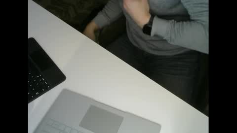 voterki796 online show from January 27, 9:00 pm