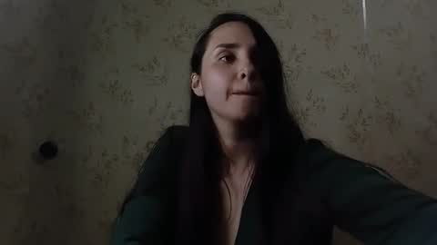 voulezvous_angel online show from March 15, 6:00 pm