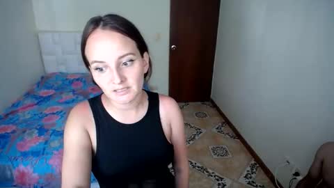 wade and antonella online show from June 2, 8:44 pm