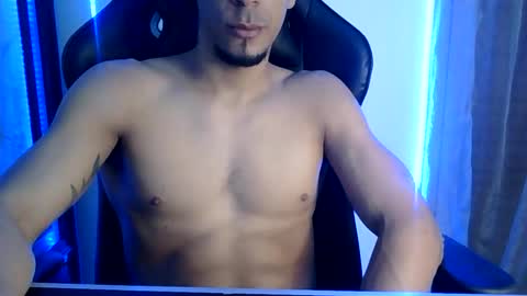 ghhhgh online show from February 23, 8:33 pm