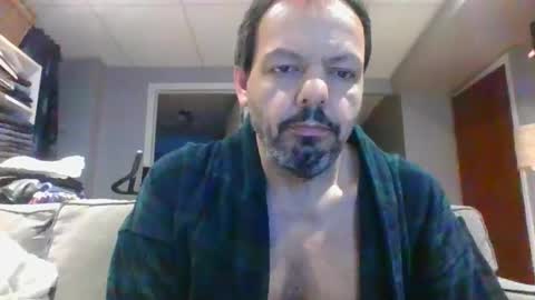 Snapshot of walker033 chatting on March 9, 10:30 am walker033 online show from March 9, 10:30 am