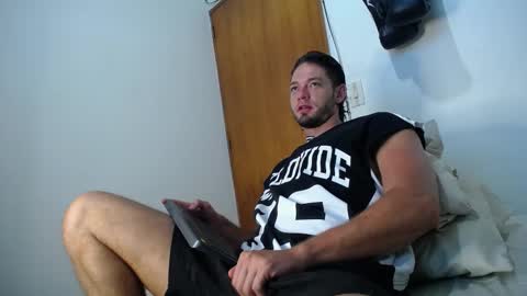 Snapshot of walnniel_concordia chatting on September 9, 5:07 am walnniel_concordia online show from September 9, 5:07 am