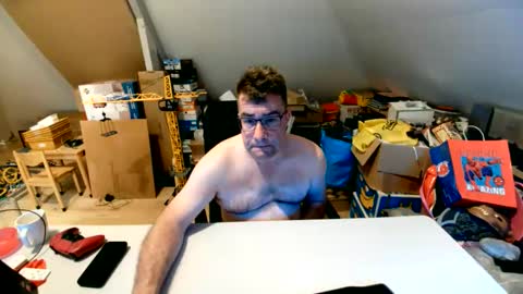 wammes online show from June 8, 9:16 pm