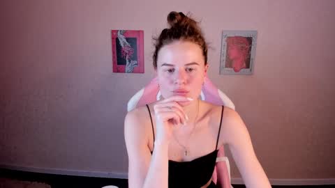 Wanda online show from October 9, 3:28 pm