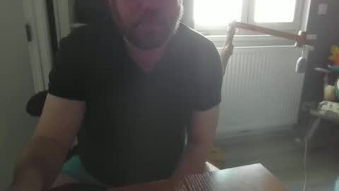 wanderlook online show from March 12, 1:26 pm