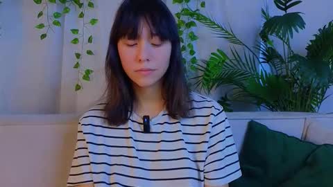 Betti online show from November 17, 2:25 am