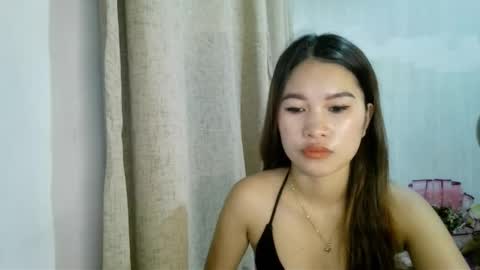 wangi_wangi online show from March 18, 5:41 pm