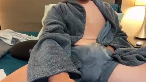 Snapshot of wantingtoplay97 chatting on October 28, 9:21 am wantingtoplay97 online show from October 28, 9:21 am