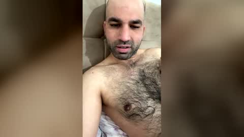 waqasshaukat762 online show from April 19, 6:21 pm