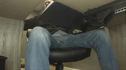 IShootloads1 online show from January 29, 12:33 am