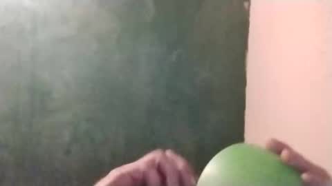 Snapshot of watchmespun chatting on September 24, 2:18 am watchmespun online show from September 24, 2:18 am