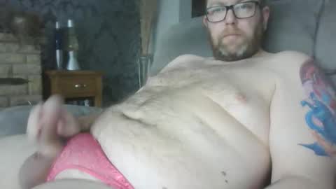 Weakslut online show from December 16, 2:01 pm