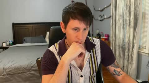 webslingxxxx online show from September 10, 10:55 pm