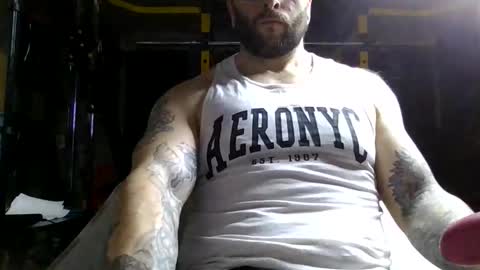 webslynger online show from April 26, 8:39 pm