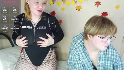 rixsy and ricky online show from November 22, 1:42 pm