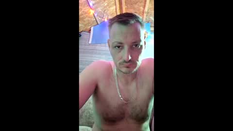 Welshdragon37 online show from March 18, 7:25 am