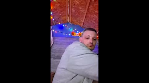 Welshdragon37 online show from April 5, 1:13 am