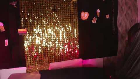 WEN SHENG online show from September 23, 8:04 pm