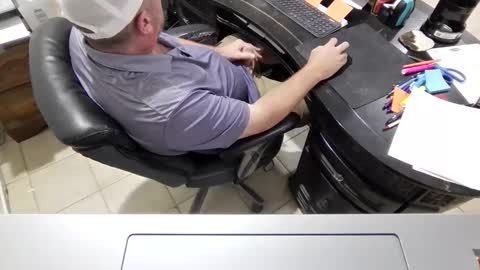 wes40960 online show from September 22, 11:20 pm