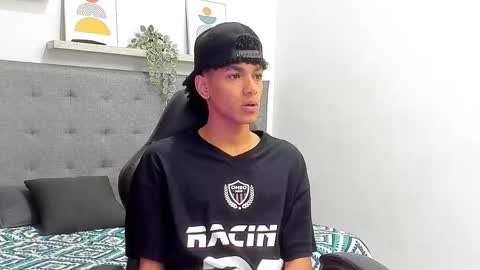 WES online show from January 5, 5:49 pm