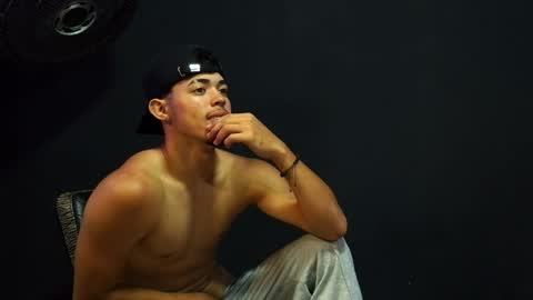 wesley_77 online show from April 9, 5:40 pm